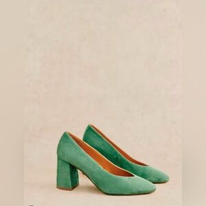 Sezane. Les souliers. Alice heels, court shoes. US8